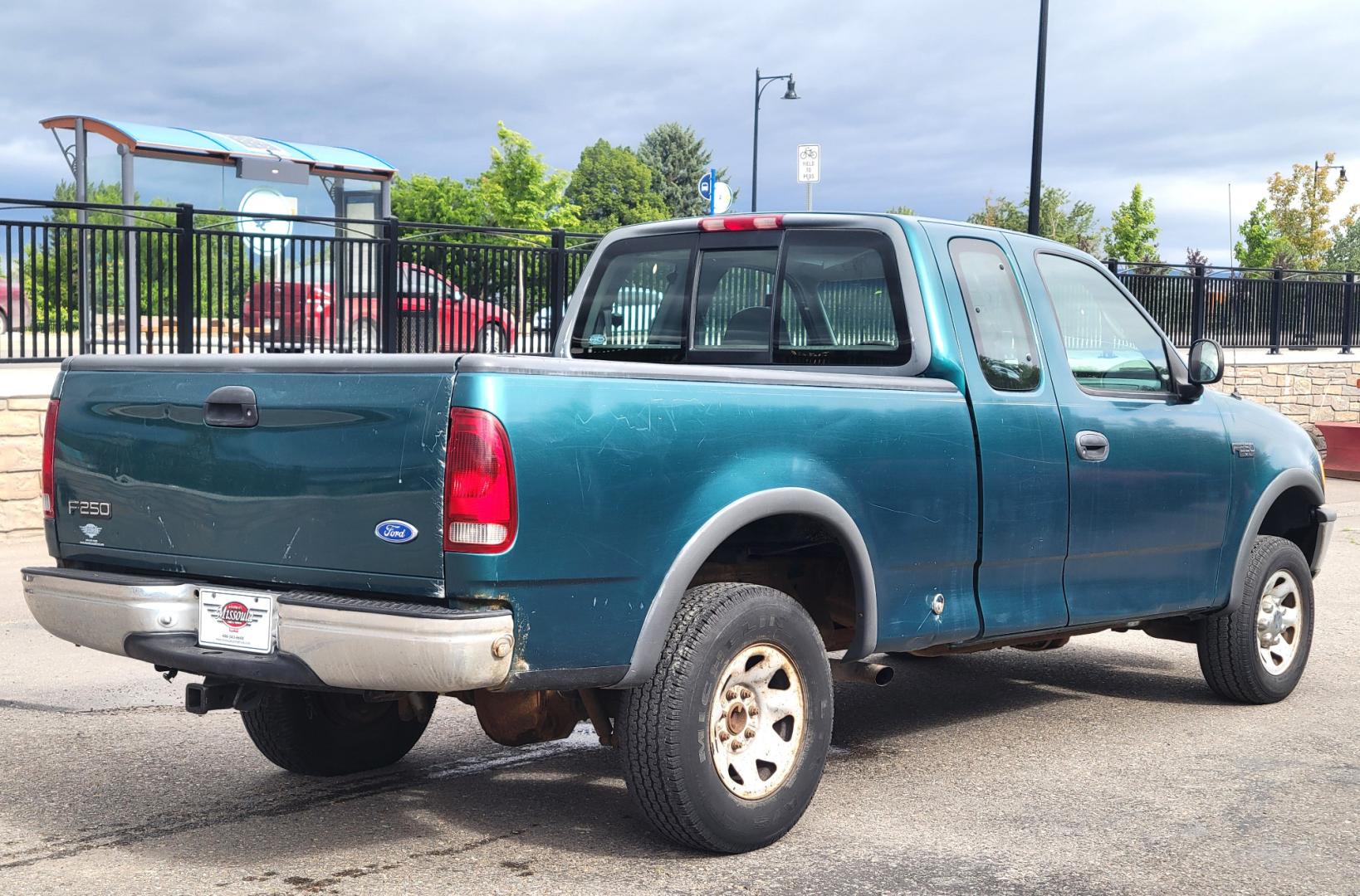 1997 Green /Tan Ford F-250 (1FTFX2866VK) with an 4.6L V8 engine, 4 Speed Manual with Overdrive transmission, located at 450 N Russell, Missoula, MT, 59801, (406) 543-6600, 46.874496, -114.017433 - 4.6L V8 Engine. 4 Speed with Overdrive Manual Transmission. 4 Wheel Drive. 3 Door. Short Box. Air Conditioning. Cruise Control. Financing is NOT Available. - Photo#5